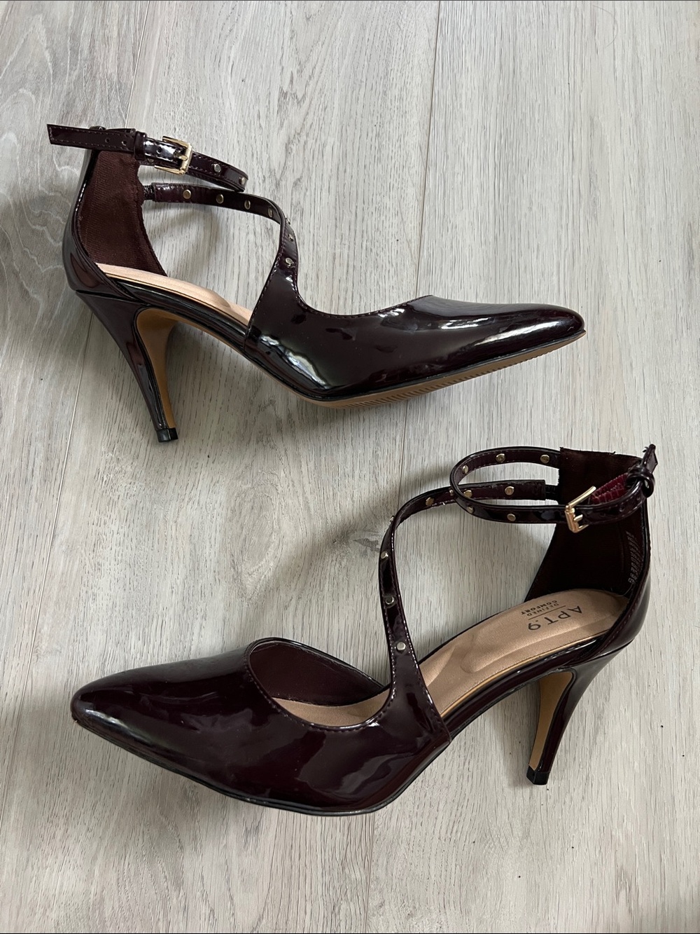Apt. 9 Women's Dark Burgundy Patent Studded Cross-Strap Point-Toe Heels Size 8.5